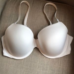 New Calvin Klein white bra 38D